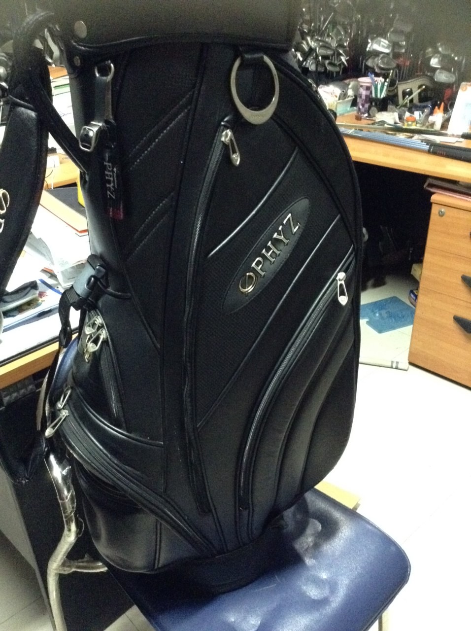 2000 golf bag ถุงกอล์ฟ Tourstage สภาพป้ายแดง แต่ราคามือสอง