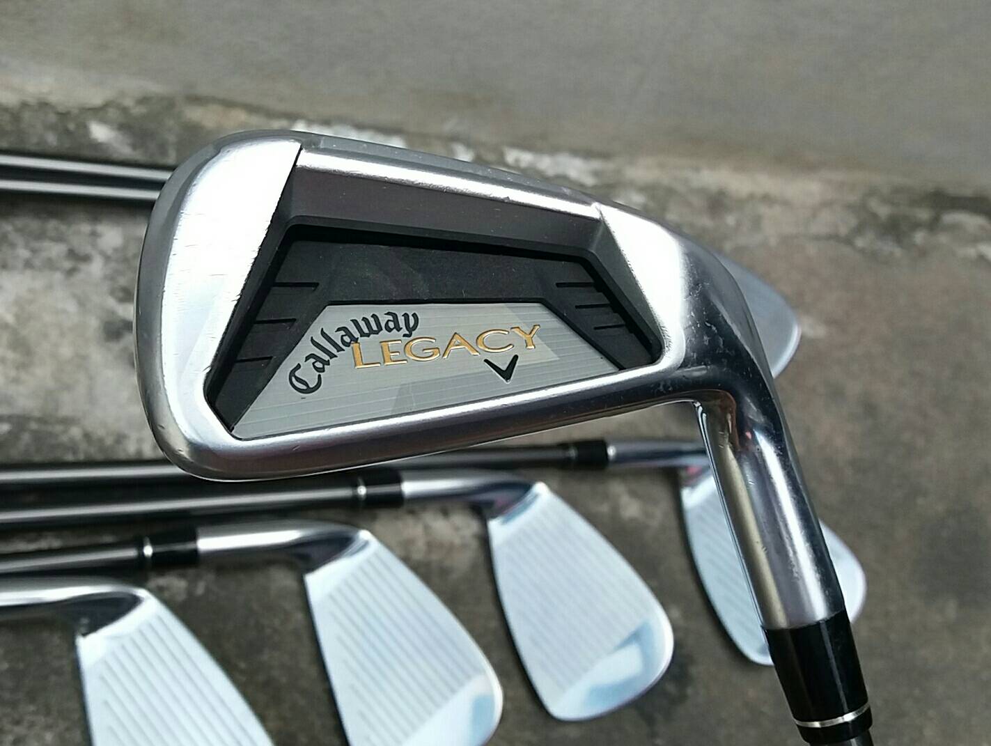 Callaway Legacy กราไฟต์  R มือสอง กิ๊กๆ 8,900.- 