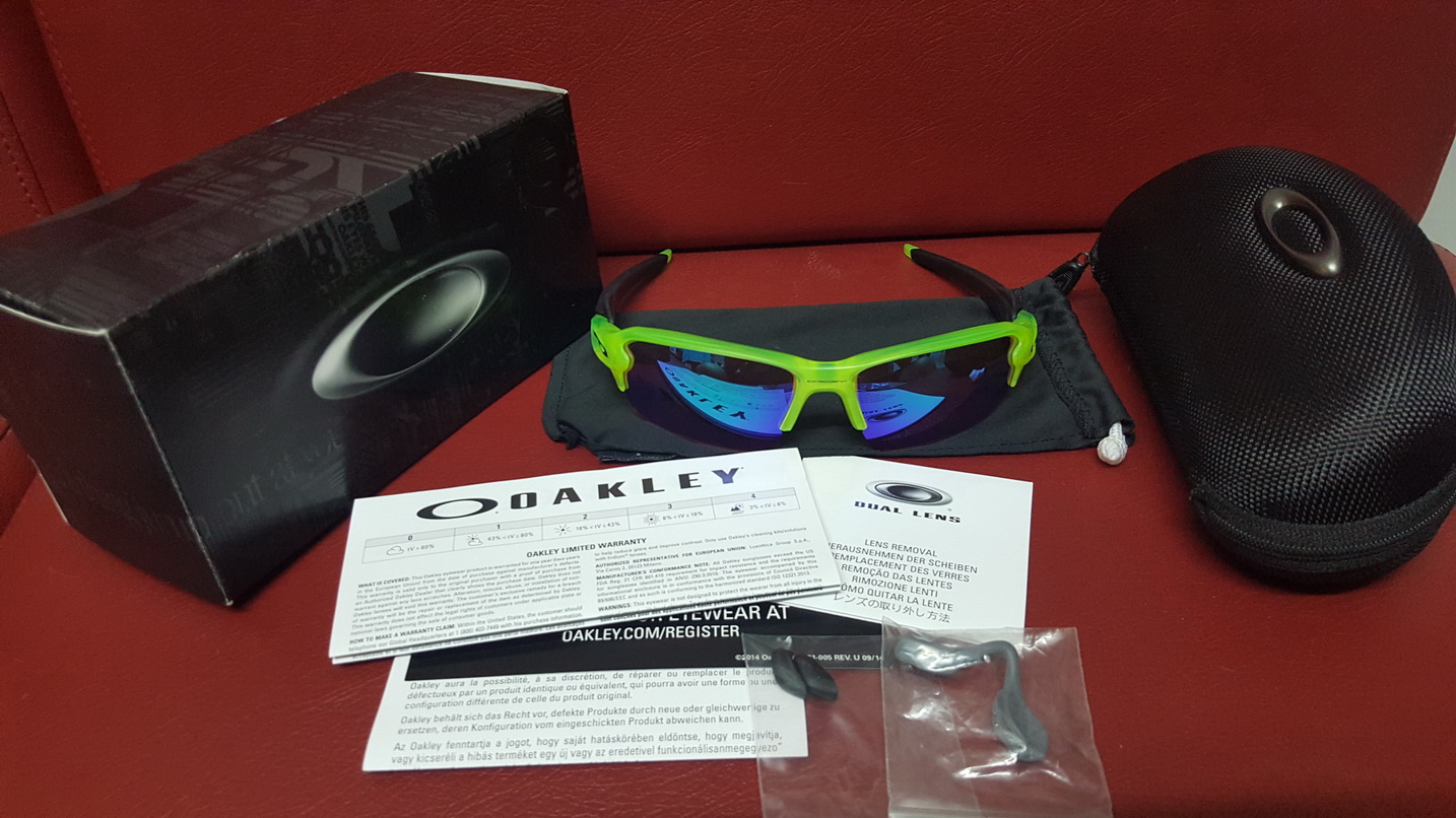 ขายแว่น Oakley Flak 2.0 Uranuim Prizm Golf มือ 2 