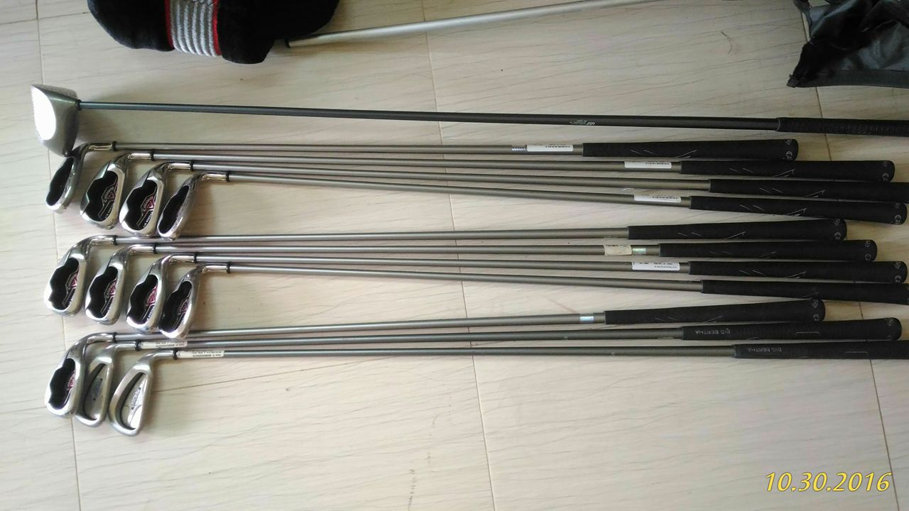 ขายไม้กอล์ฟ Callaway ครบชุด12ไม้ พร้อมกระเป๋า  6000 บาท