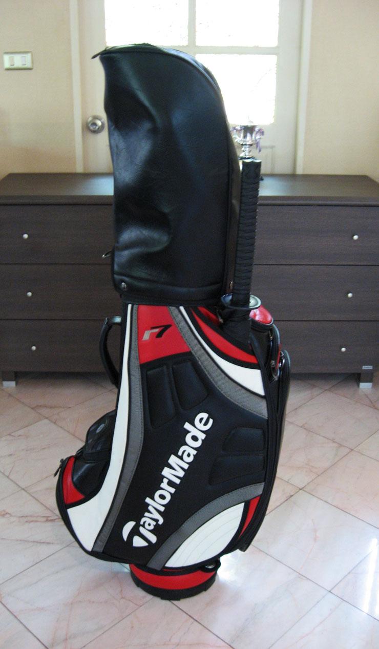 ++++ ขายด่วน! 2 อย่าง ถุงกอล์ฟ Taylormade & ยูติลิตี้ rescue