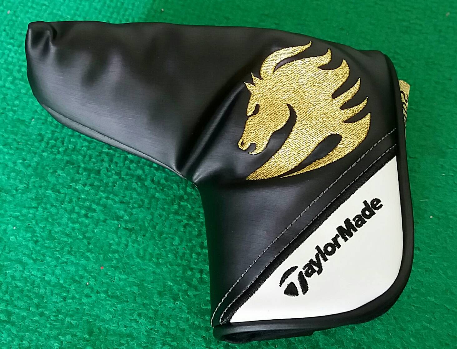 Cover Puter TaylorMade  Limited edition ของใหม่ เพียง 1,500.-