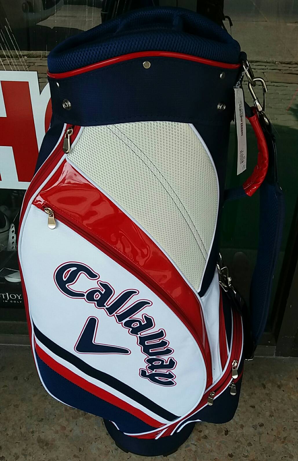 ถุงกอล์ฟ Callaway  ใหม่ จาก 7,500 ขายเพียง 5,200