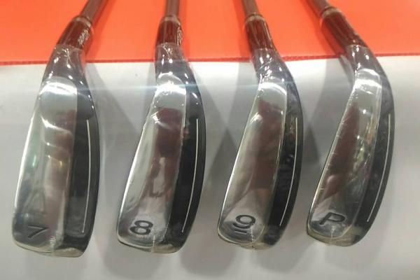 ขาย ชุดเหล็ก PRGR  7-9-pw  Shaft cabon Flex M40  ราคา 13,000 บาท