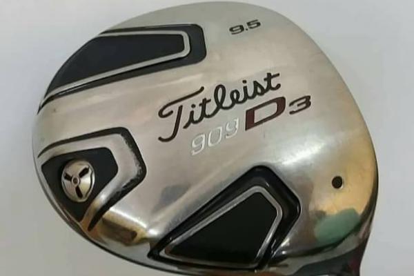 Driver Titleist 909D3 Loft 9.5 ก้าน Tour AD Flex S มือสอง   ขายเ